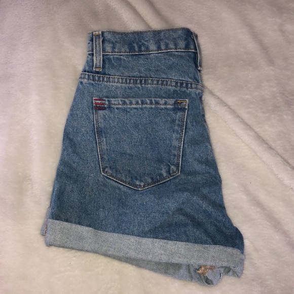 BDG high wasted shorts - Picture 2 of 2